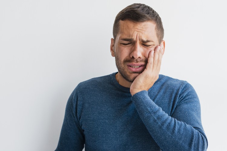 Trismus (Çene Kilitlenmesi) Nedir?